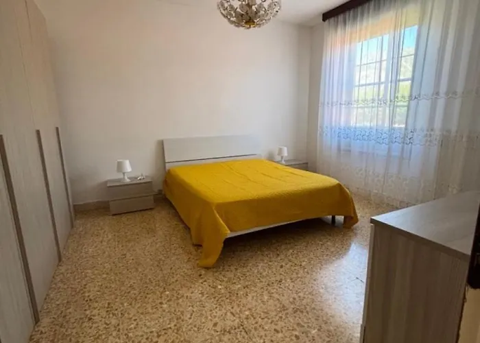 Sunflower House